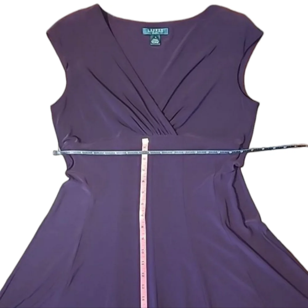 Ralph Lauren Cocktail A-Line Swing Dress Plunge V-Neck Knee Length Short Sleeve